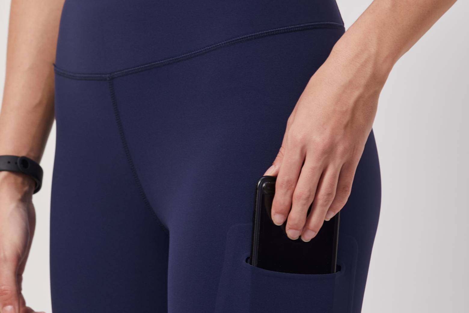 The Essential Pocket Tights - Navy