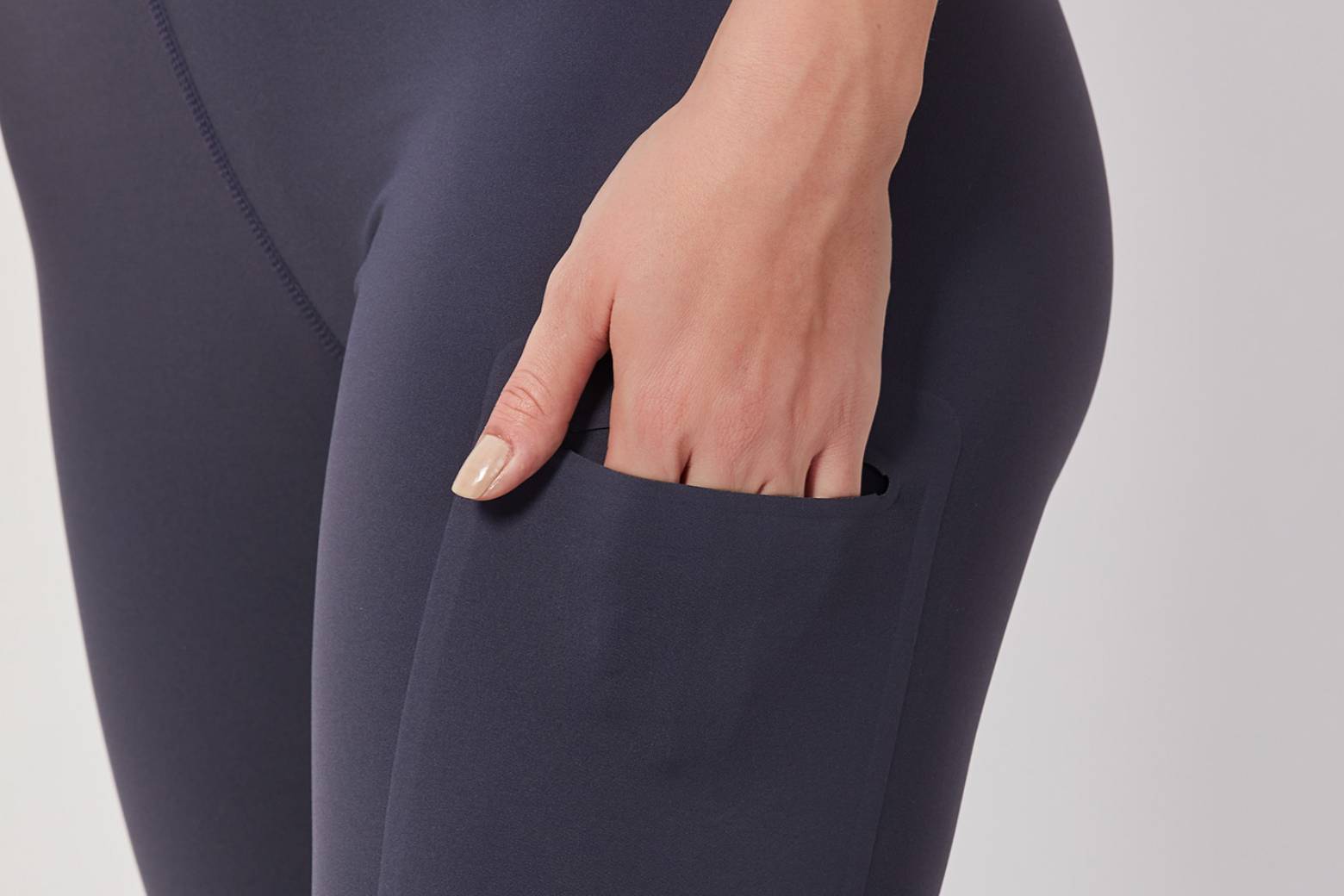 The Essential Pocket Tights - Gray