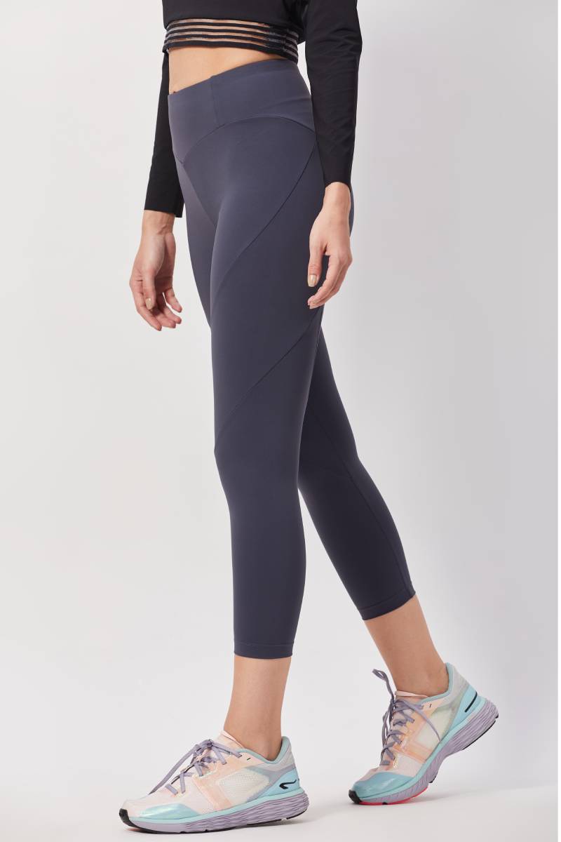 Mid-Rise Cropped Workout Tights - Gray