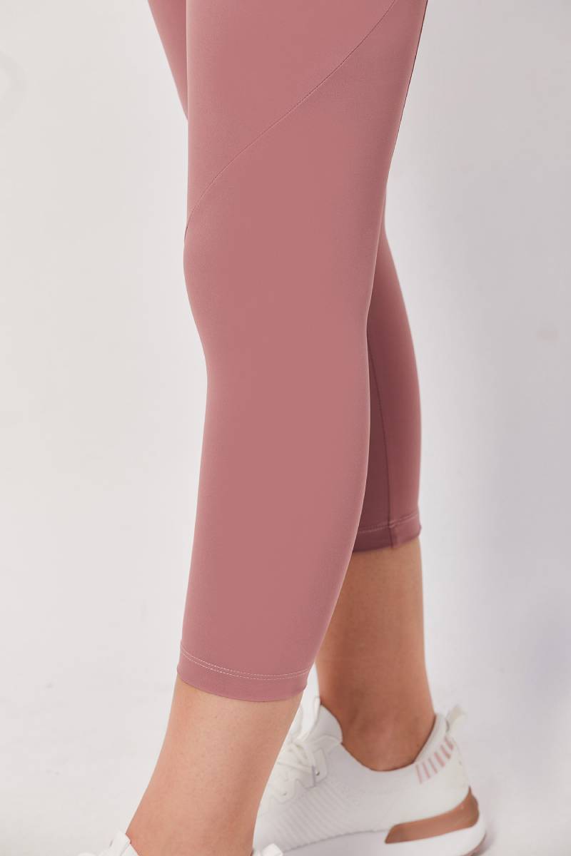 Mid-Rise Cropped Workout Tights - Pink